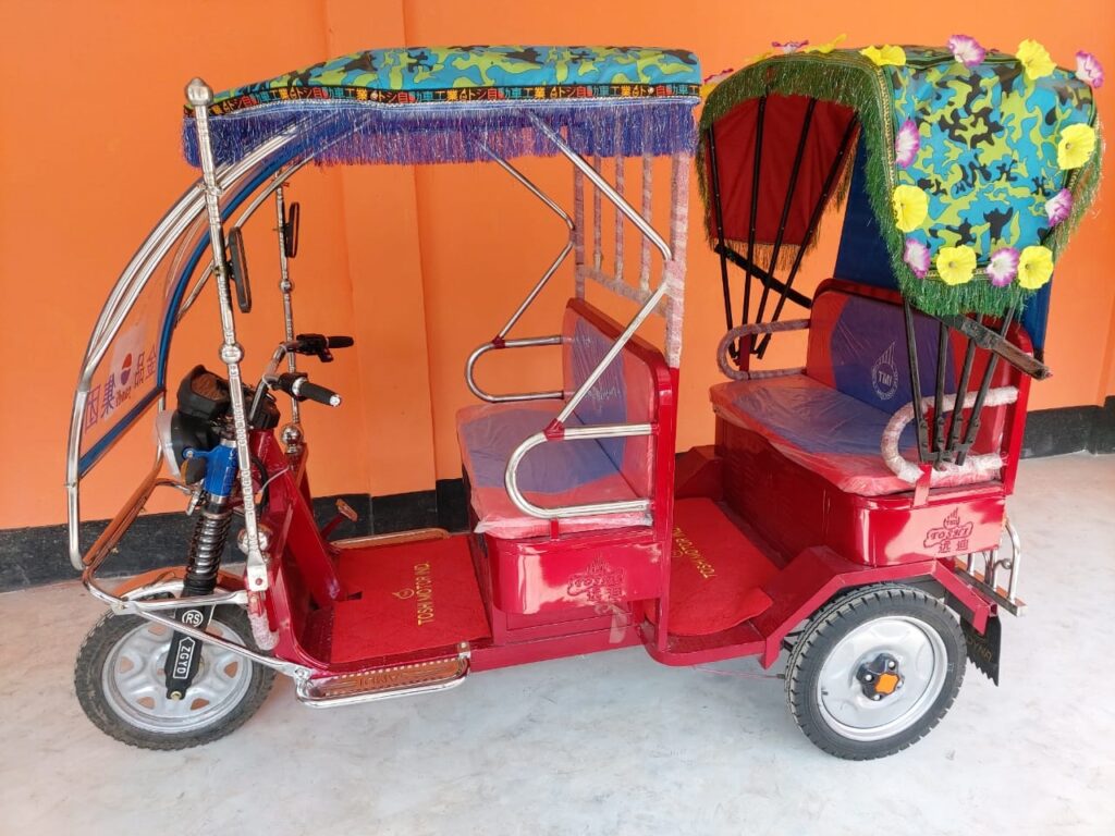 TOSHI HALF ROOF with glass TMI-2034